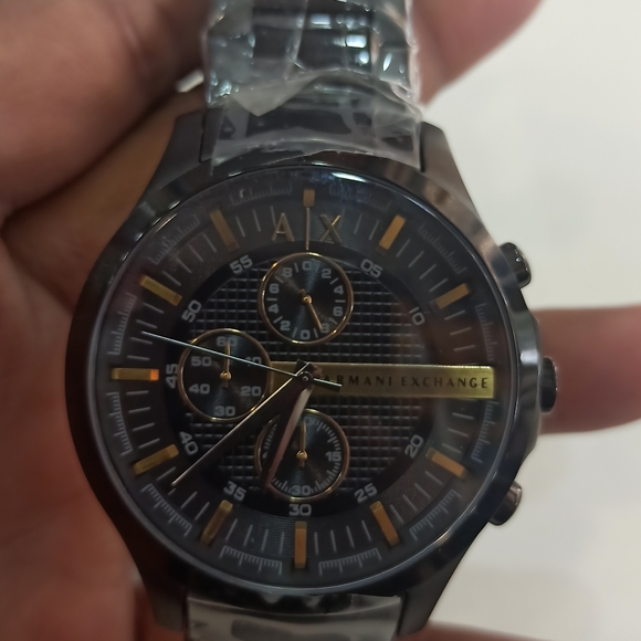 Armani Exchange - Picture 2 of 7